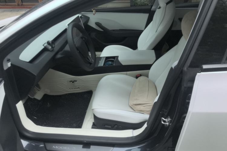 Used Tesla Model 3 2023 Rear-Wheel-Drive Version Left Front Seat