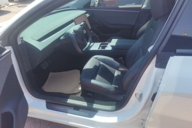 Used Tesla Model 3 2023 Rear-Wheel-Drive Version Left Front Seat