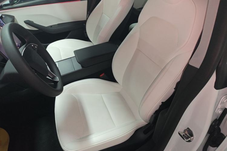 Used Tesla Model 3 2023 Rear-Wheel-Drive Version Left Front Seat