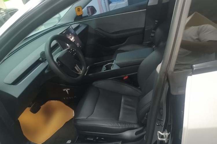 Used Tesla Model 3 2023 Rear-Wheel-Drive Version Left Front Seat