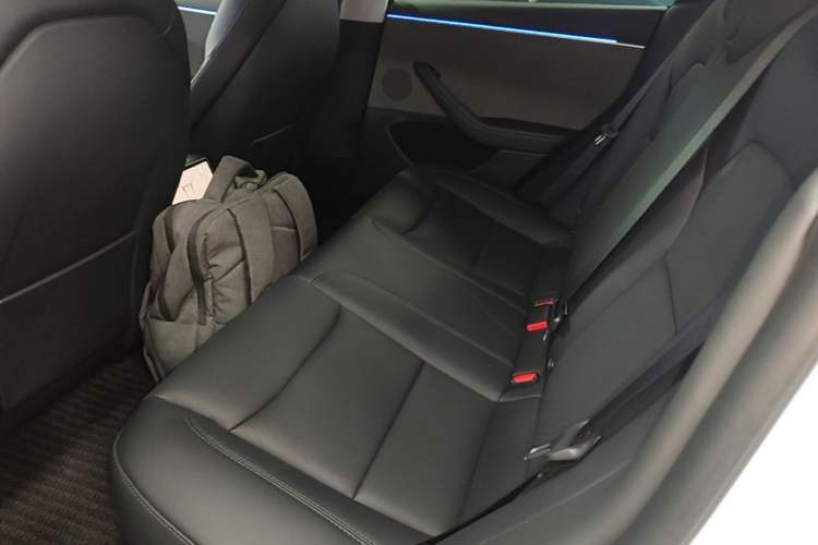 Used Tesla Model 3 2023 Rear-Wheel-Drive Version Left Rear Seat