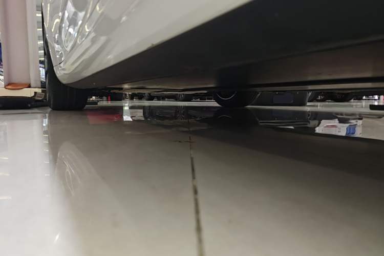 Used Tesla Model 3 2023 Rear-Wheel-Drive Version Left Side Sill
