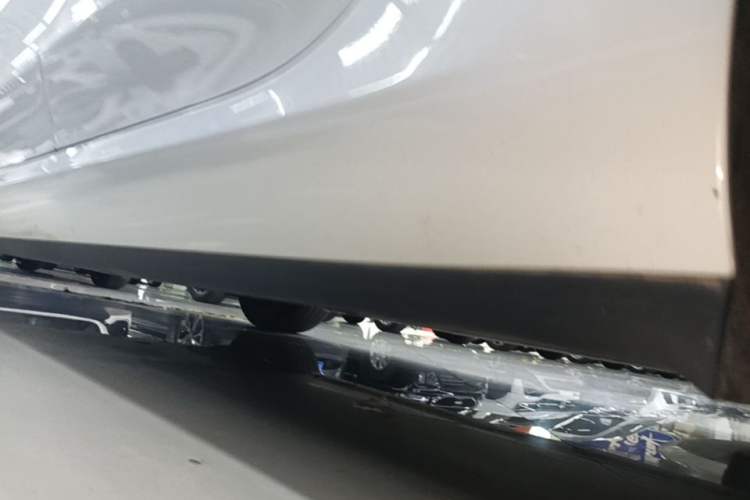 Used Tesla Model 3 2023 Rear-Wheel-Drive Version Left Side Sill