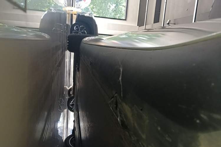 Used Tesla Model 3 2023 Rear-Wheel-Drive Version Left Side Sill