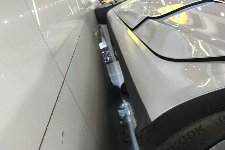 Used Tesla Model 3 2023 Rear-Wheel-Drive Version Left Side Sill