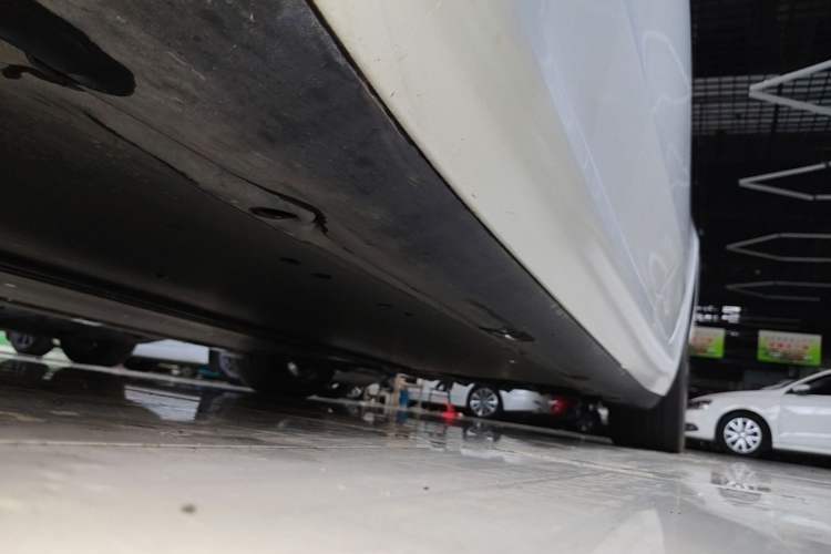 Used Tesla Model 3 2023 Rear-Wheel-Drive Version Left Side Sill
