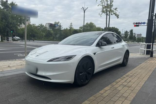 Used Tesla Model 3 2023 Rear-Wheel-Drive Version