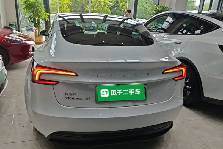 Used Tesla Model 3 2023 Long-Range All-Wheel-Drive Version Rear