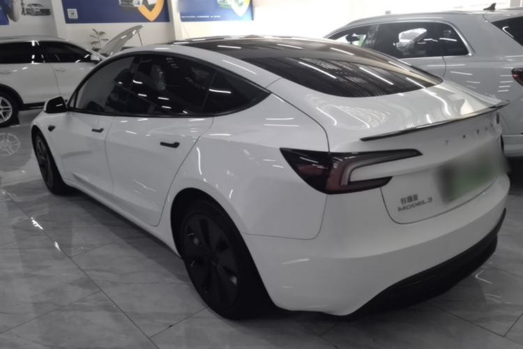 Used Tesla Model 3 2023 Rear-Wheel-Drive Version Rear Left 45 Deg