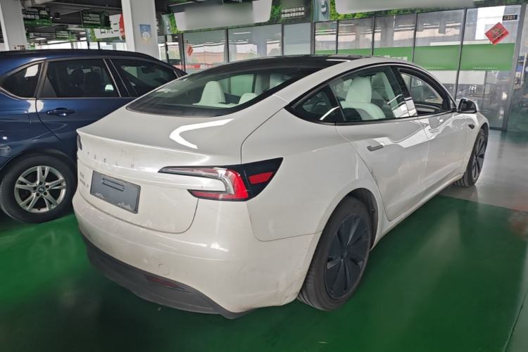 Used Tesla Model 3 2023 Rear-Wheel-Drive Version Rear Right 45 Deg