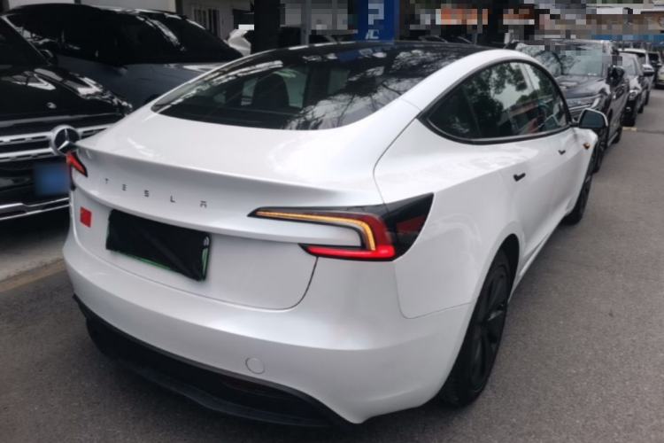 Used Tesla Model 3 2023 Rear-Wheel-Drive Version Rear Right 45 Deg
