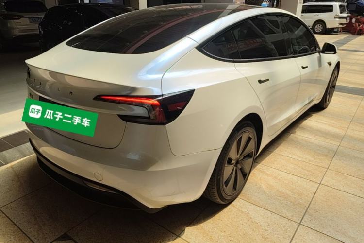 Used Tesla Model 3 2023 Rear-Wheel-Drive Version Rear Right 45 Deg