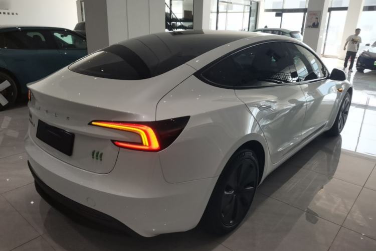 Used Tesla Model 3 2023 Rear-Wheel-Drive Version Rear Right 45 Deg