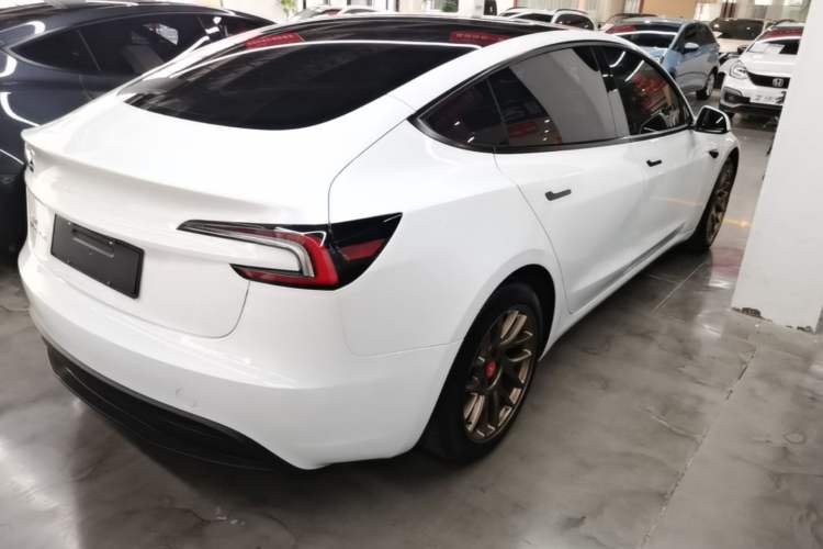 Used Tesla Model 3 2023 Rear-Wheel-Drive Version Rear Right 45 Deg