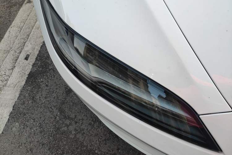 Used Tesla Model 3 2023 Rear-Wheel-Drive Version Right Front Headlight