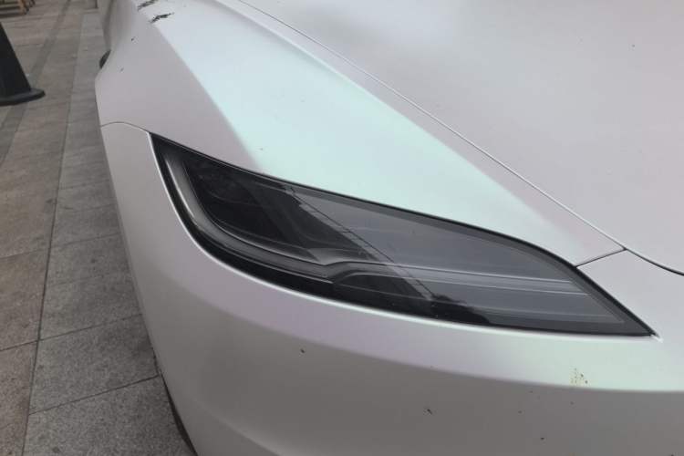 Used Tesla Model 3 2023 Rear-Wheel-Drive Version Right Front Headlight