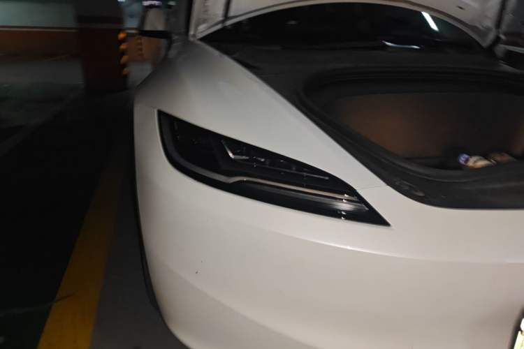 Used Tesla Model 3 2023 Rear-Wheel-Drive Version Right Front Headlight