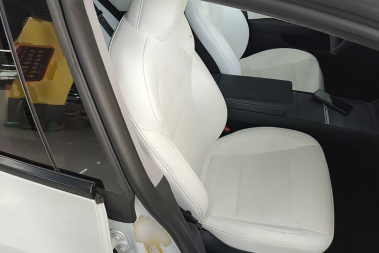 Used Tesla Model 3 2023 Rear-Wheel-Drive Version Right Front Seat