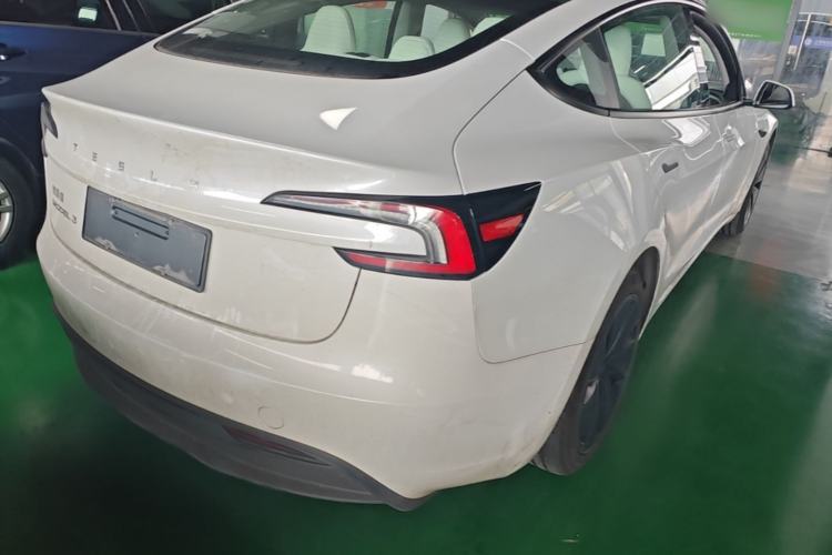 Used Tesla Model 3 2023 Rear-Wheel-Drive Version Right Rear Taillight