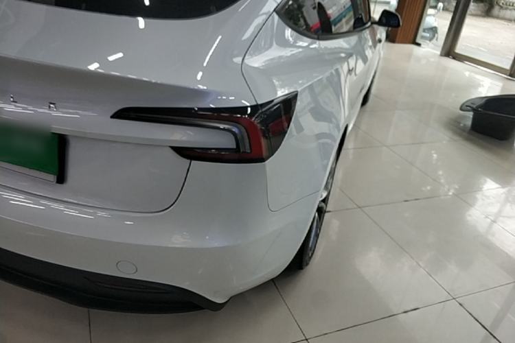 Used Tesla Model 3 2023 Long-Range All-Wheel-Drive Version Right Rear Taillight