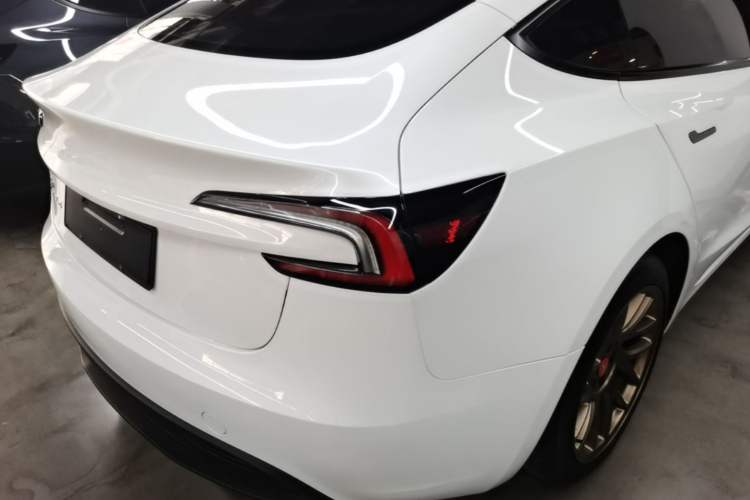 Used Tesla Model 3 2023 Rear-Wheel-Drive Version Right Rear Taillight