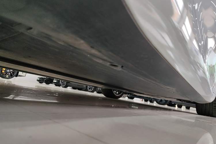Used Tesla Model 3 2023 Rear-Wheel-Drive Version Right Side Sill