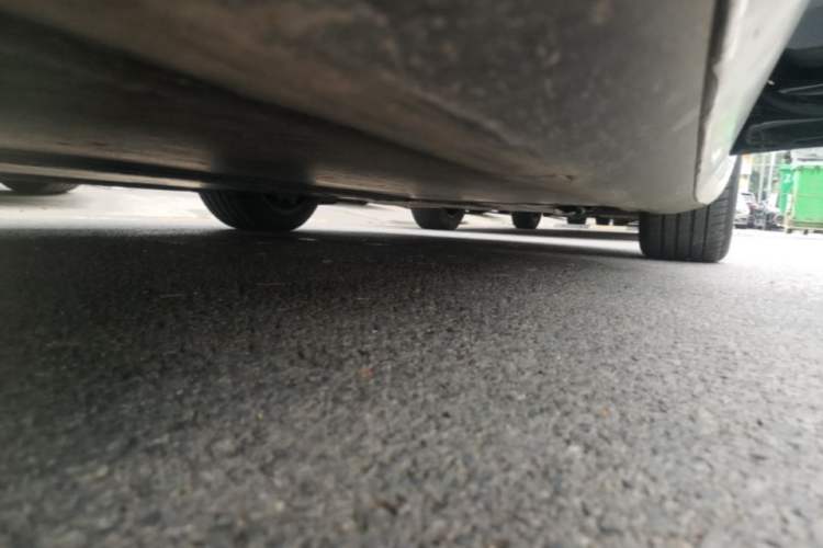 Used Tesla Model 3 2023 Rear-Wheel-Drive Version Right Side Sill