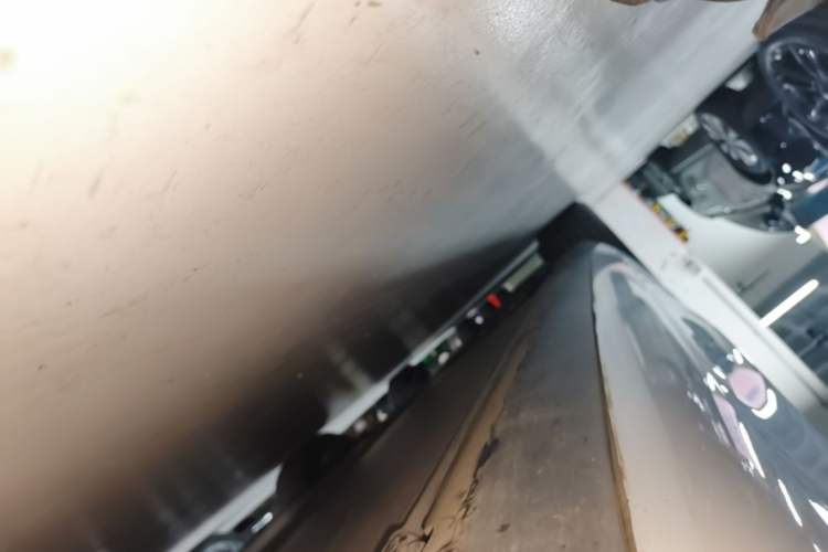 Used Tesla Model 3 2023 Rear-Wheel-Drive Version Right Side Sill