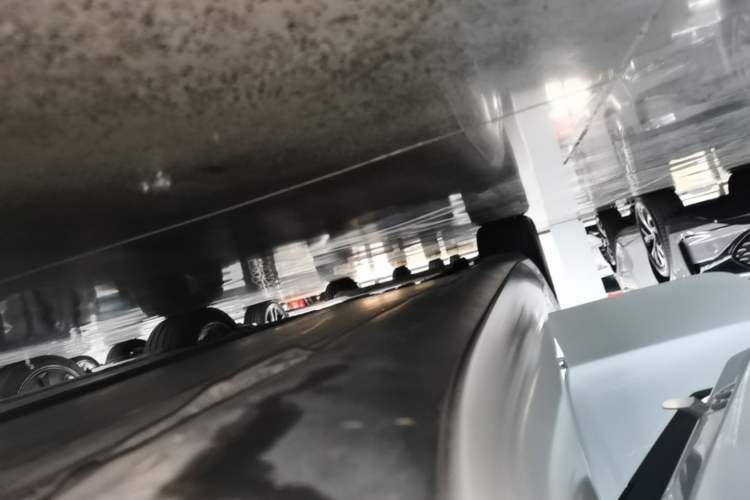 Used Tesla Model 3 2023 Rear-Wheel-Drive Version Right Side Sill