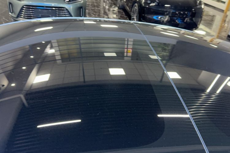 Used Tesla Model 3 2023 Long-Range All-Wheel-Drive Version Roof