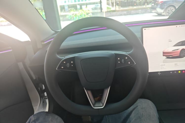 Used Tesla Model 3 2023 Rear-Wheel-Drive Version Steering Wheel
