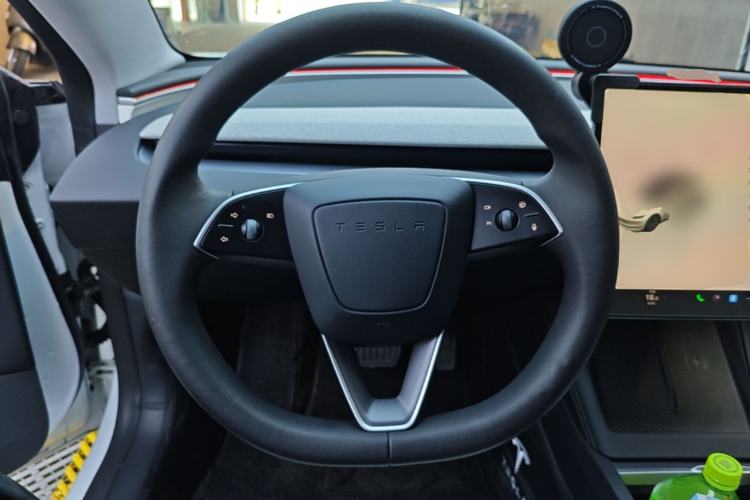 Used Tesla Model 3 2023 Rear-Wheel-Drive Version Steering Wheel