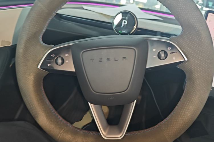 Used Tesla Model 3 2023 Rear-Wheel-Drive Version Steering Wheel