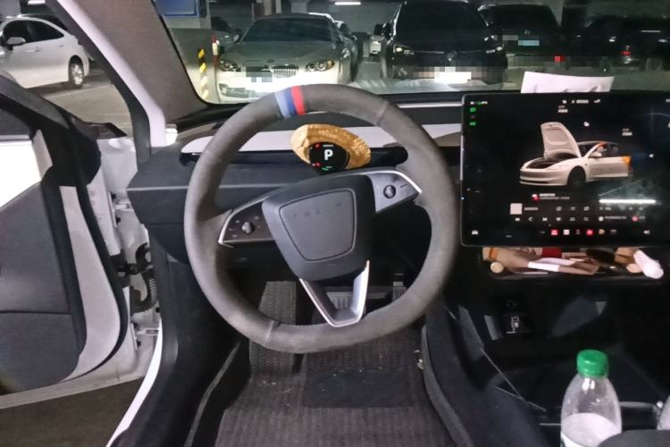 Used Tesla Model 3 2023 Rear-Wheel-Drive Version Steering Wheel