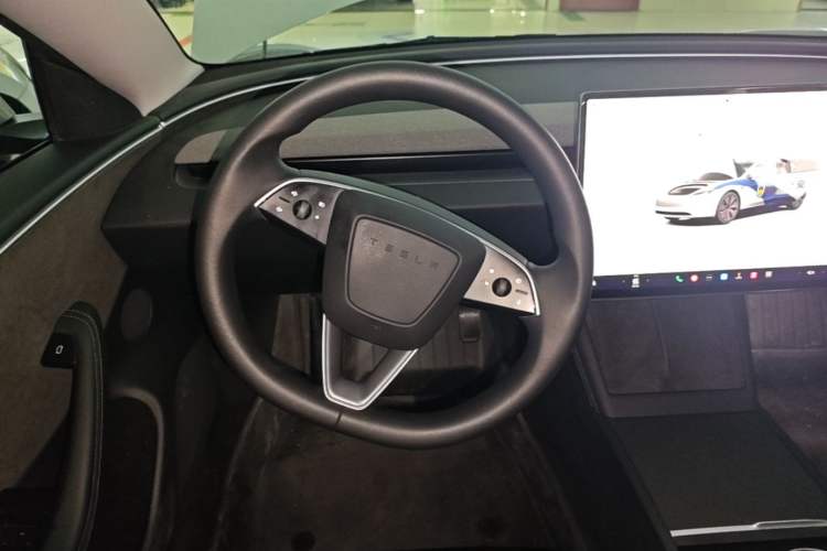 Used Tesla Model 3 2023 Long-Range All-Wheel-Drive Version Steering Wheel