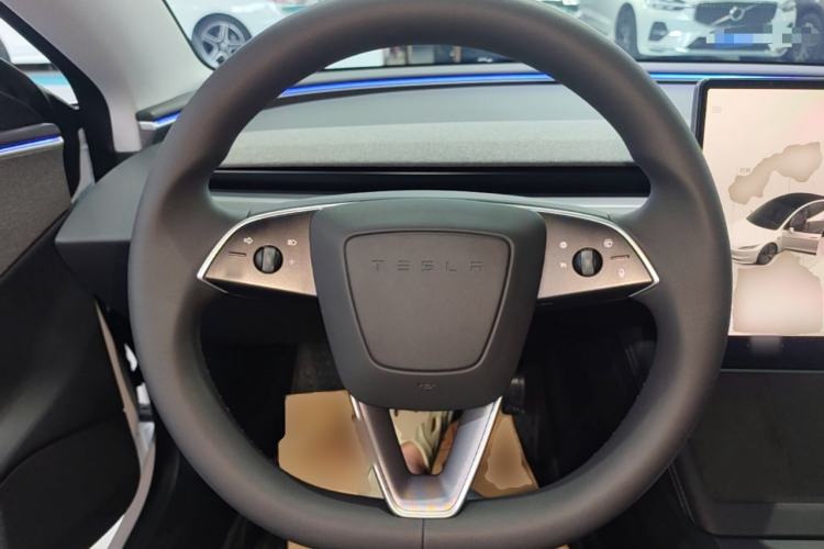 Used Tesla Model 3 2023 Rear-Wheel-Drive Version Steering Wheel