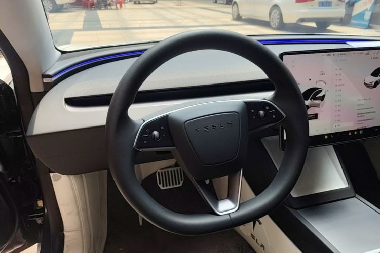 Used Tesla Model 3 2023 Rear-Wheel-Drive Version Steering Wheel