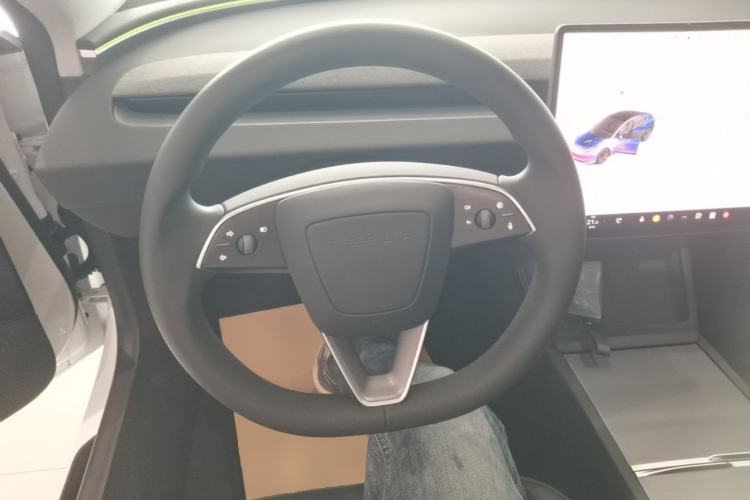 Used Tesla Model 3 2023 Rear-Wheel-Drive Version Steering Wheel