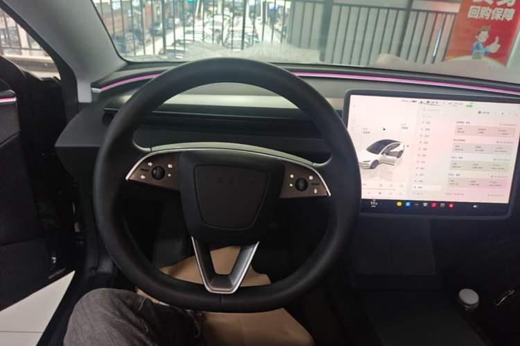 Used Tesla Model 3 2023 Rear-Wheel-Drive Version Steering Wheel