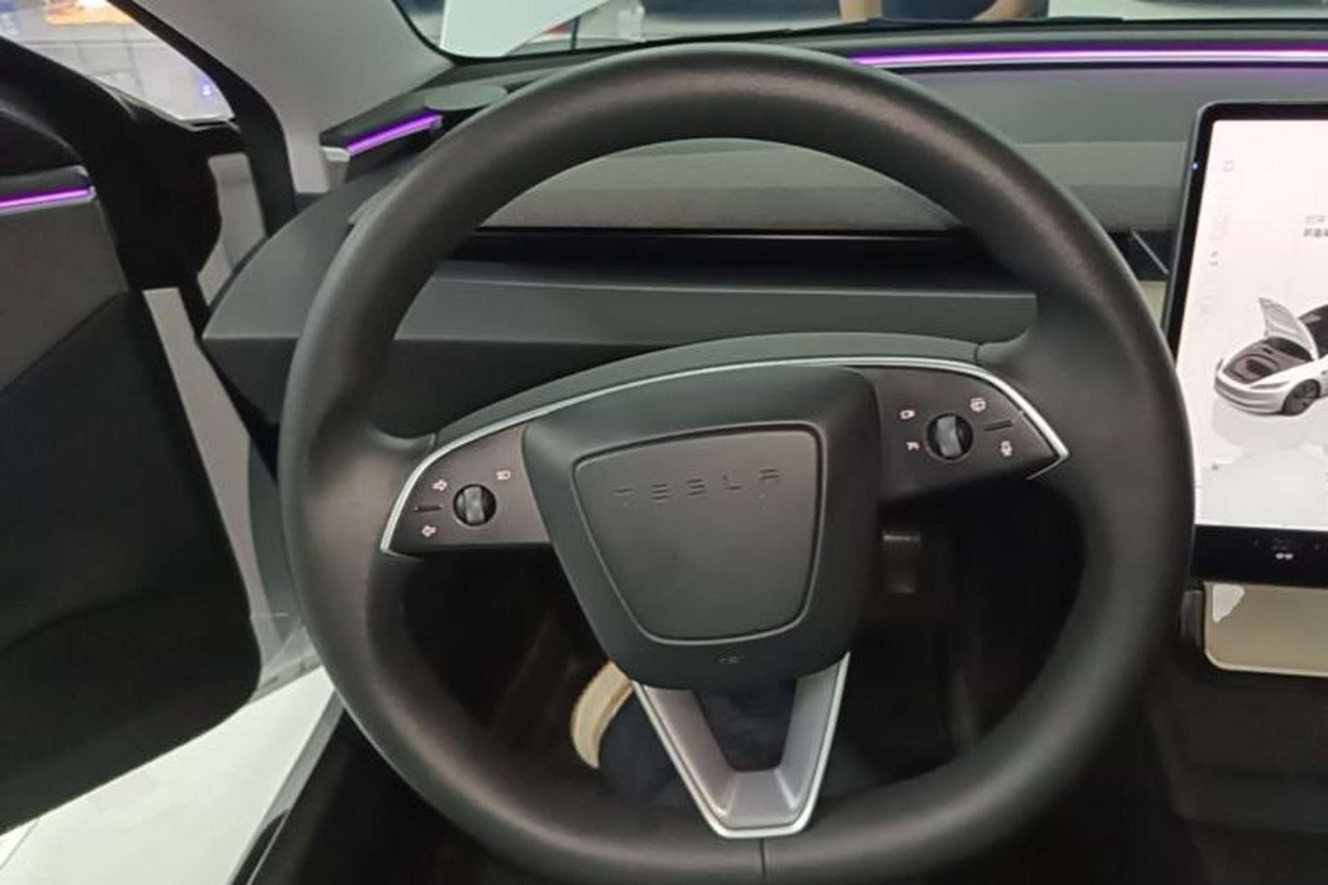 Used Tesla Model 3 2023 Rear-Wheel-Drive Version Steering Wheel