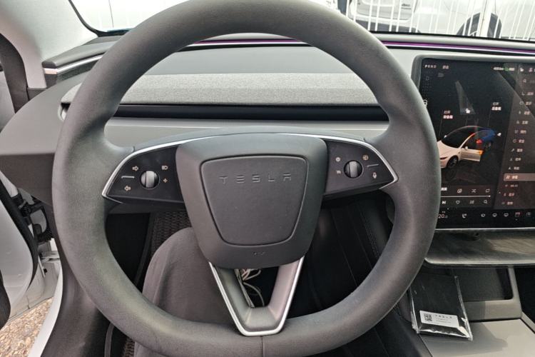 Used Tesla Model 3 2023 Long-Range All-Wheel-Drive Version Steering Wheel