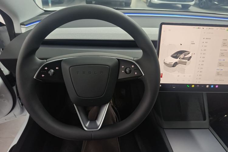 Used Tesla Model 3 2023 Rear-Wheel-Drive Version Steering Wheel