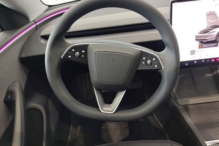 Used Tesla Model 3 2023 Rear-Wheel-Drive Version Steering Wheel