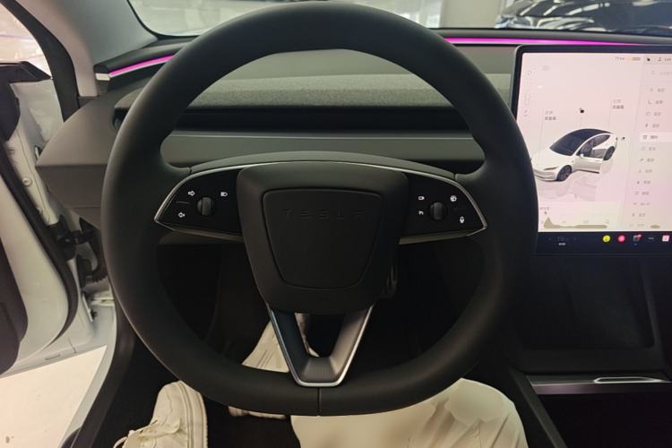 Used Tesla Model 3 2023 Rear-Wheel-Drive Version Steering Wheel