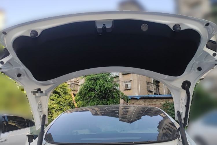 Used Tesla Model 3 2023 Rear-Wheel-Drive Version Trunk