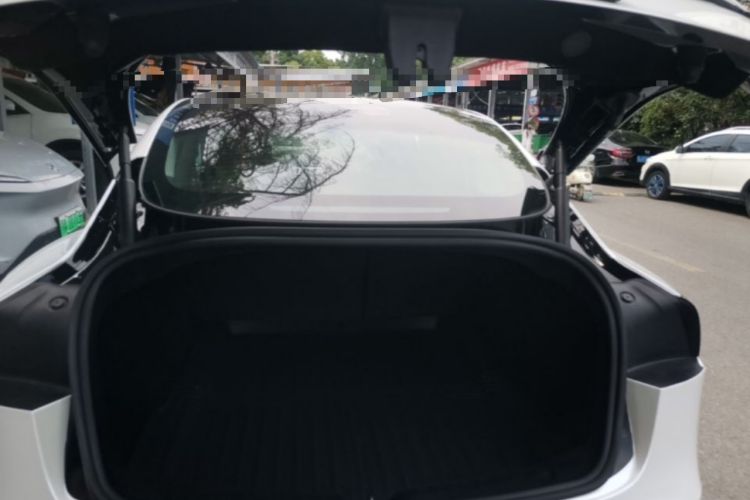 Used Tesla Model 3 2023 Rear-Wheel-Drive Version Trunk