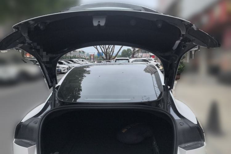 Used Tesla Model 3 2023 Rear-Wheel-Drive Version Trunk