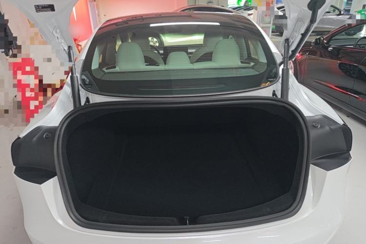 Used Tesla Model 3 2023 Rear-Wheel-Drive Version Trunk