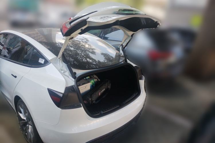 Used Tesla Model 3 2023 Rear-Wheel-Drive Version Trunk