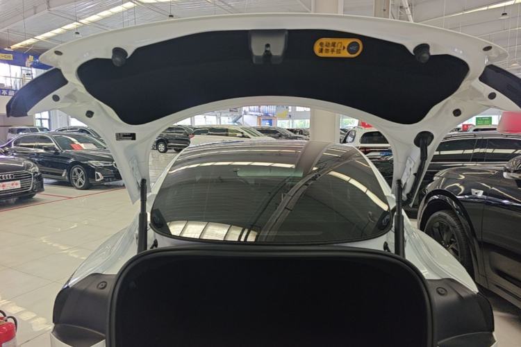 Used Tesla Model 3 2023 Rear-Wheel-Drive Version Trunk